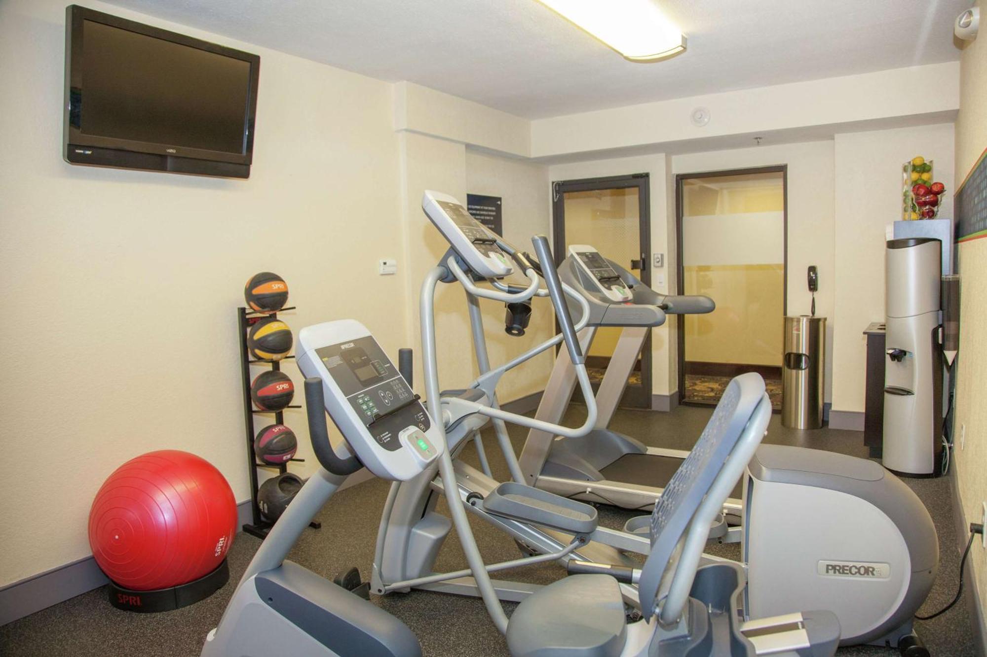 Hampton Inn I-10 & College Drive Baton Rouge Bagian luar foto